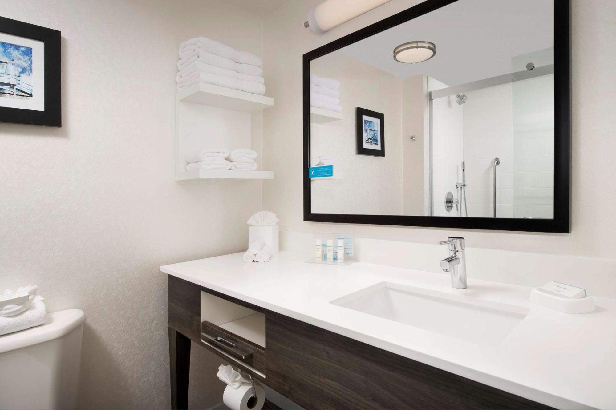 Hampton Inn & Suites Anaheim Garden Grove Exteriör bild