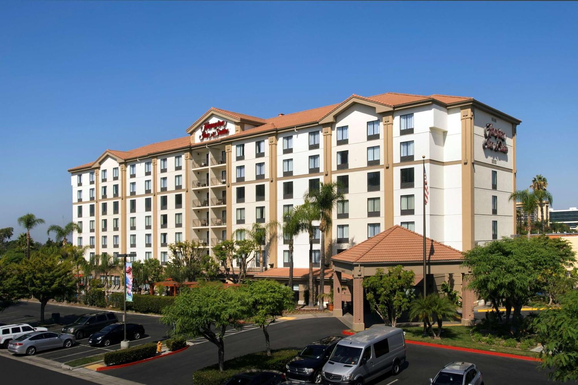 Hampton Inn & Suites Anaheim Garden Grove Exteriör bild