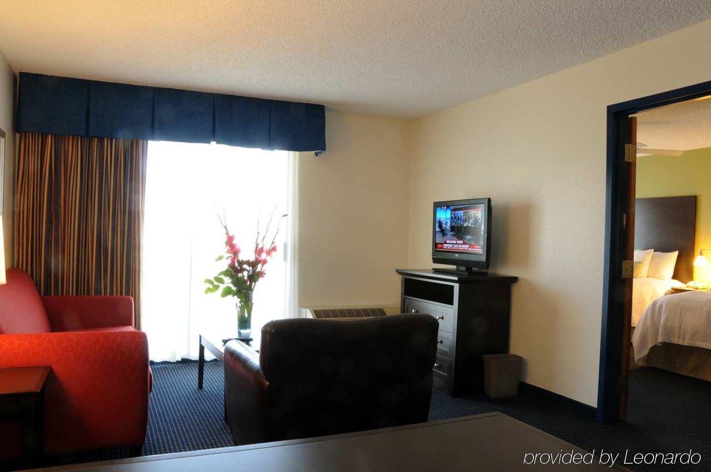 Hampton Inn & Suites Anaheim Garden Grove Rum bild