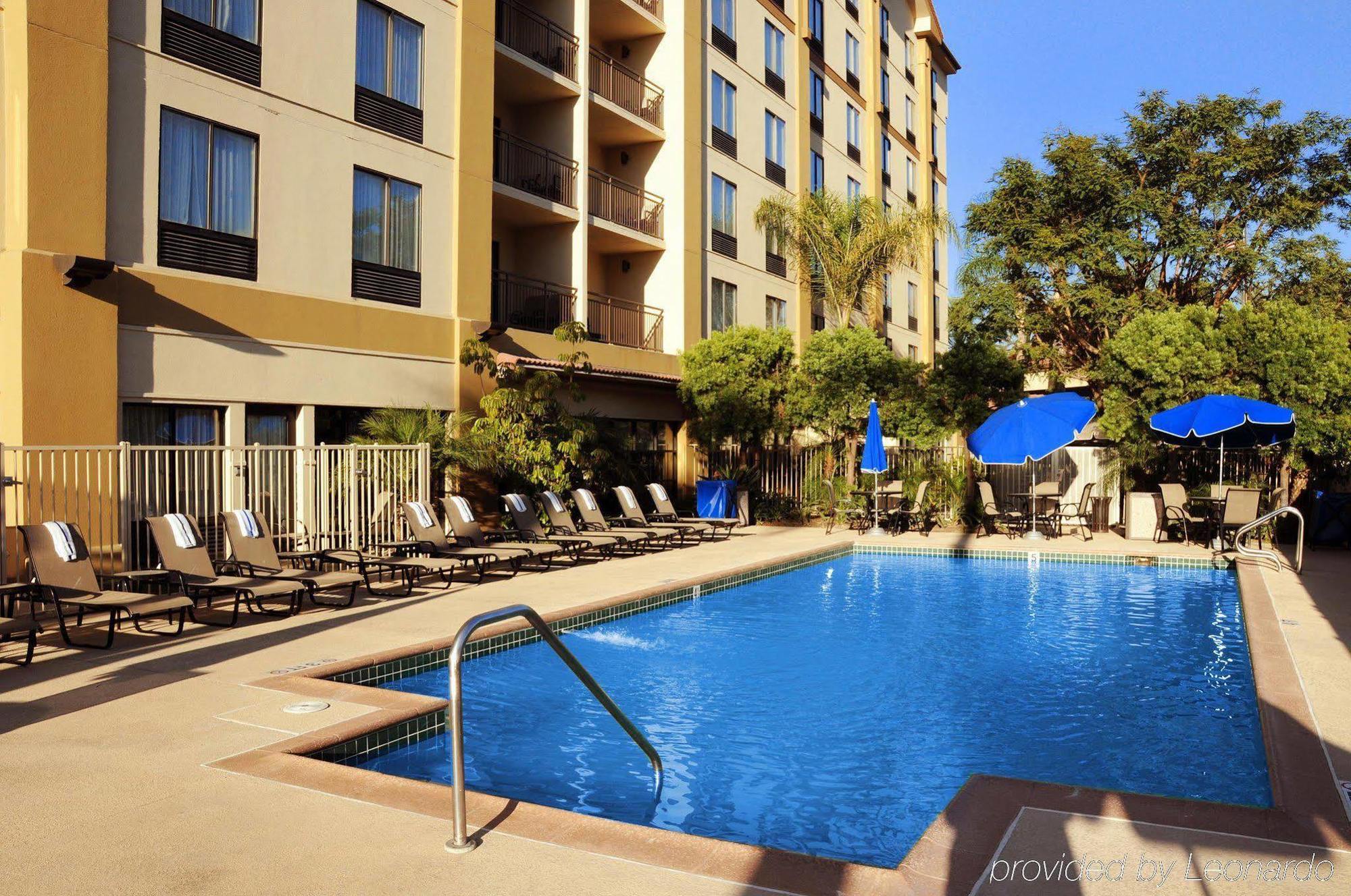 Hampton Inn & Suites Anaheim Garden Grove Exteriör bild